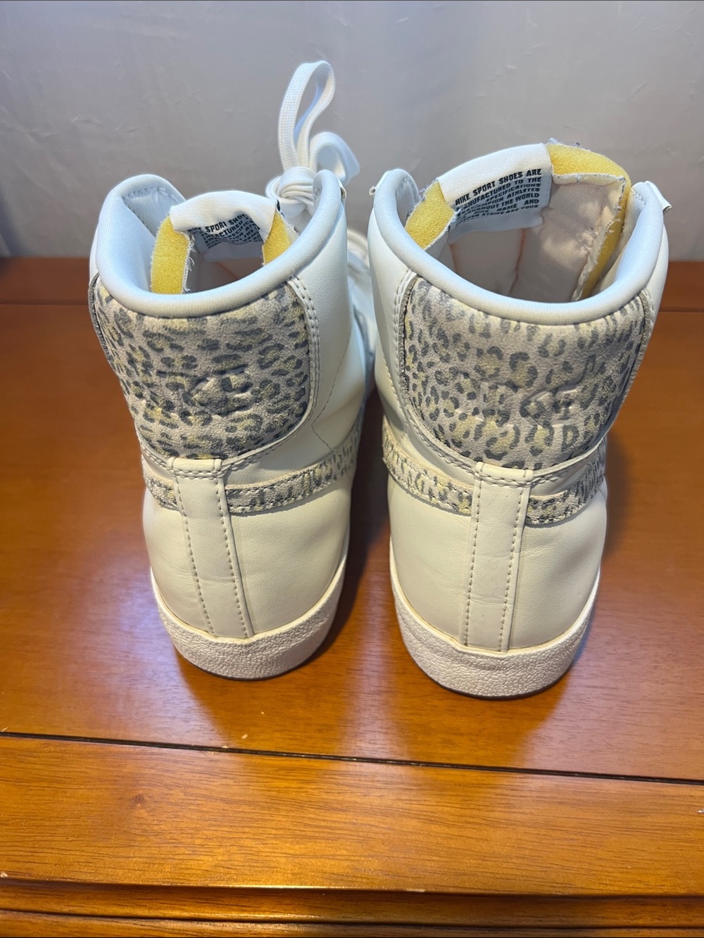 Nike White High-Top Sneakers with Grey Leopard Swoosh - Picture 4 of 5